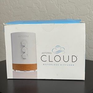 dōTerra Cloud waterless diffuser nwot